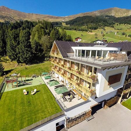 Natuerlich Hotel Mit Charakter Fiss Ngoại thất bức ảnh