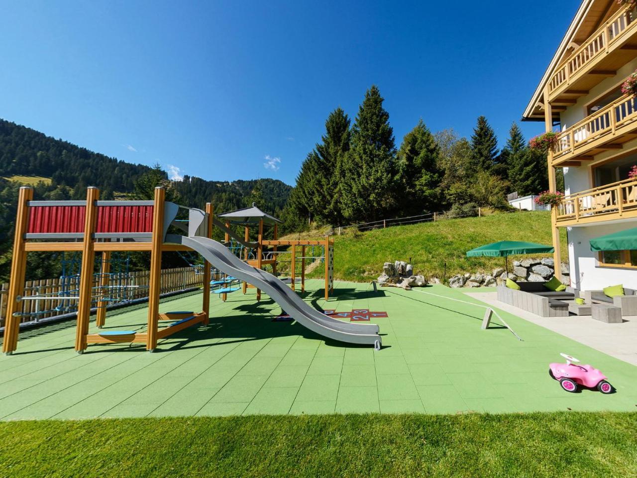 Natuerlich Hotel Mit Charakter Fiss Ngoại thất bức ảnh